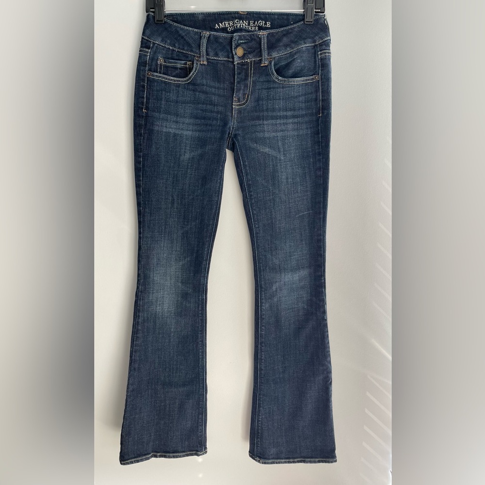 American Eagle Outfitters Women's Boot Cut Jeans in Dark Indigo